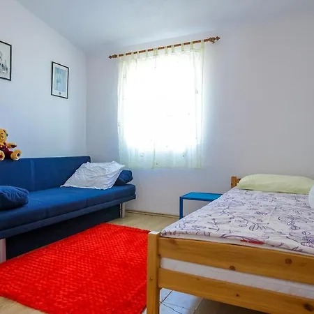 House Bruno * Savar